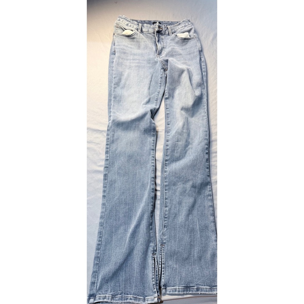 Express Skyscraper Mid Rise Ultra Hyper Stretch Flare Jeans Light Wash‎